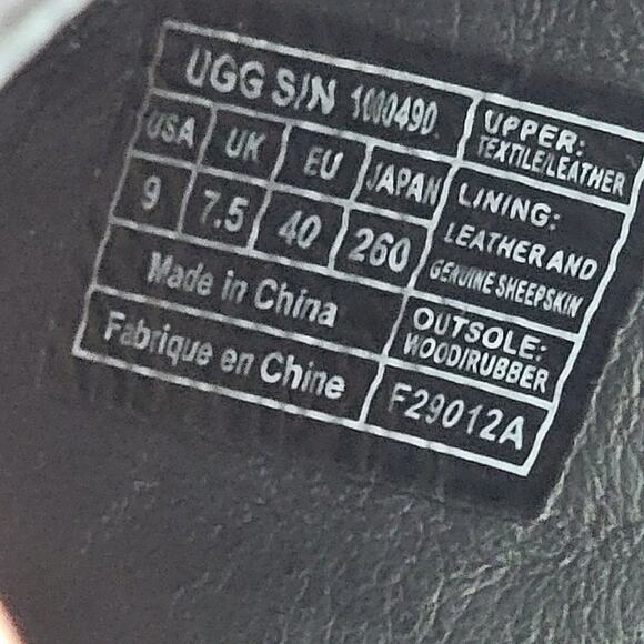 UGG Textile and Leather Slip On Wooden Heel Clogs Womens Size 9 Black - Picture 12 of 15